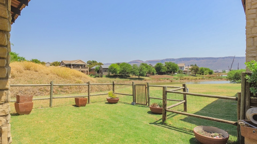 To Let 3 Bedroom Property for Rent in The Coves North West
